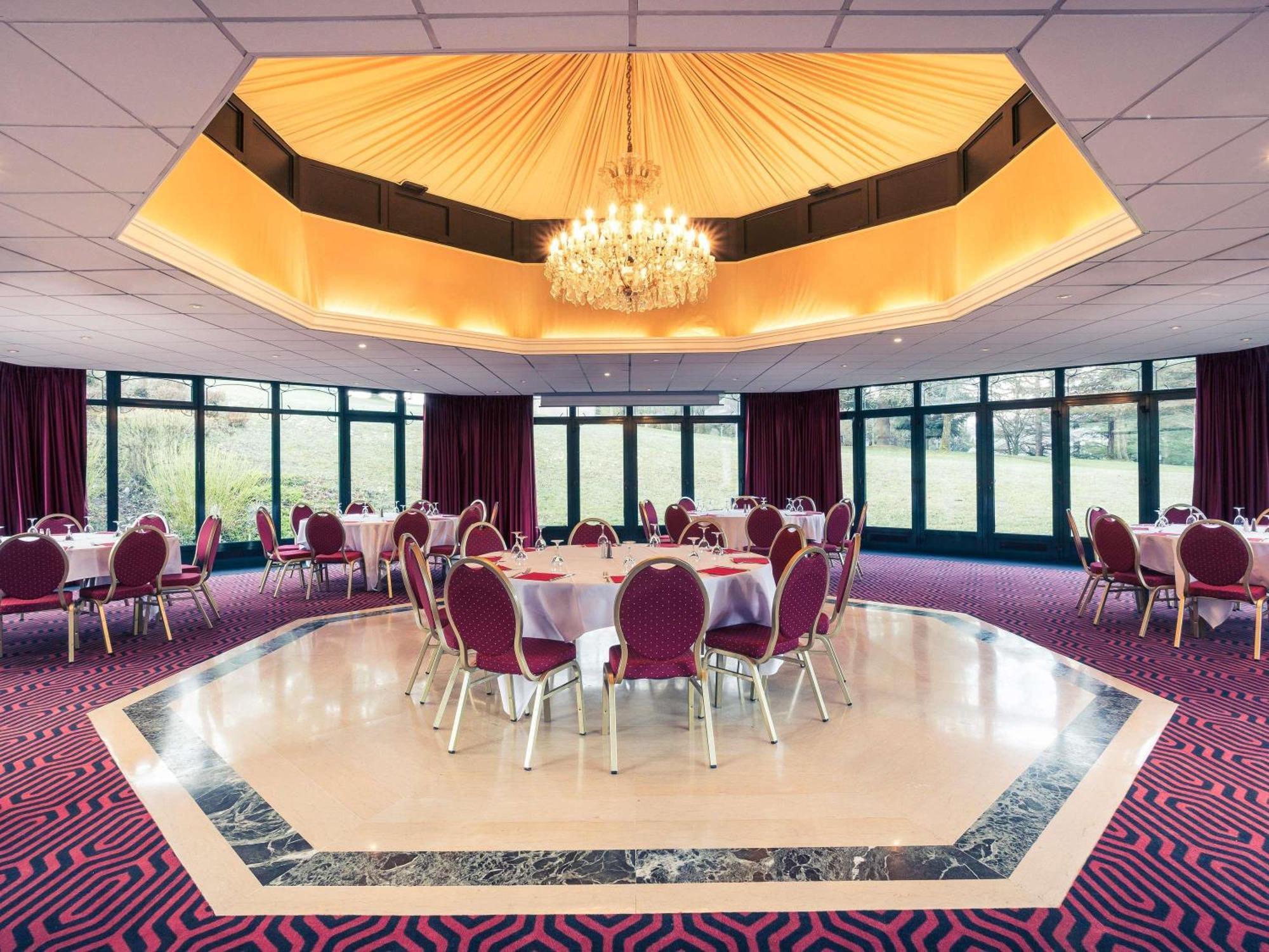 Mercure Aix-Les-Bains Domaine De Marlioz Hotel & Spa Exterior photo